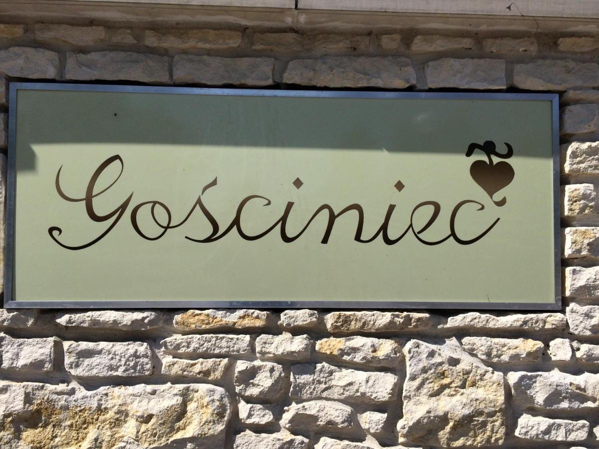 Gosciniec Krepa Hotel Lipsko ภายนอก รูปภาพ